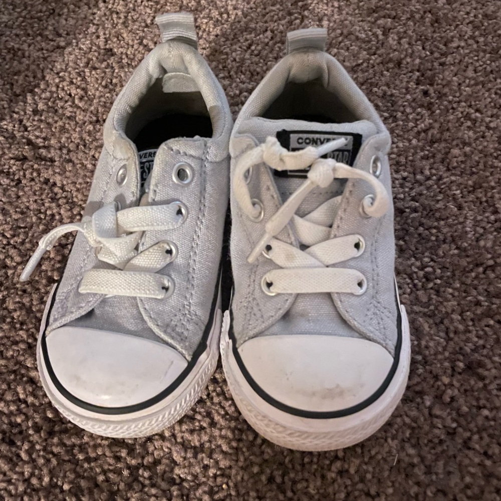 Converse toddler size 6